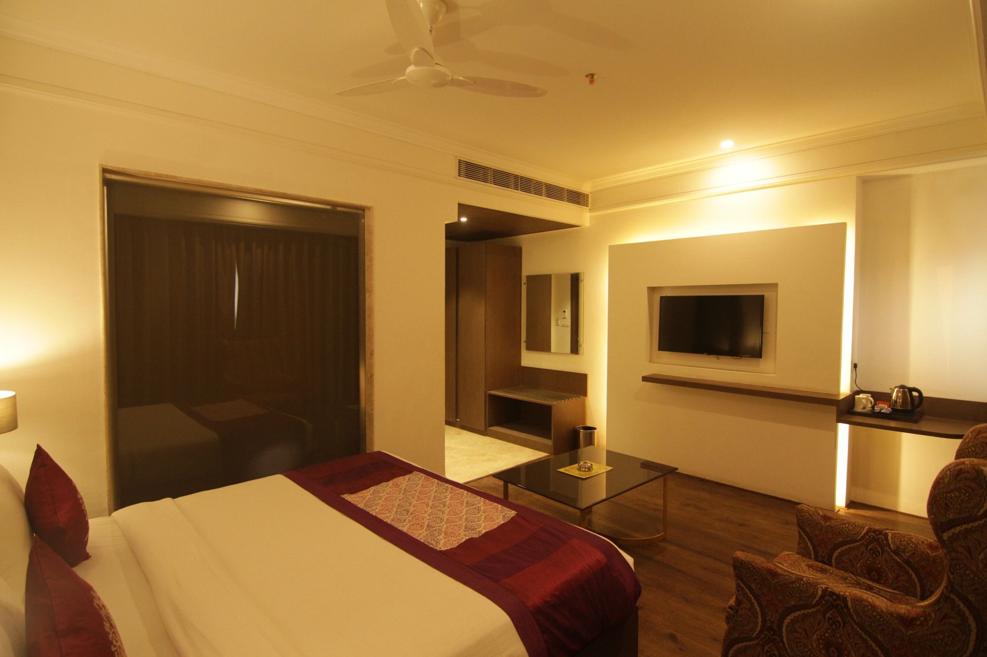 Oyo 2054 New Hotel Broadway Varanasi Bagian luar foto